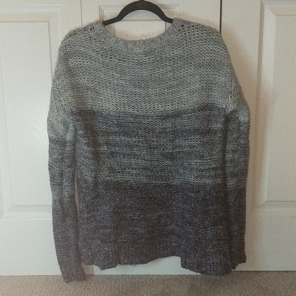 Ombre Long Sleeve Knit Sweater - Picture 2 of 3